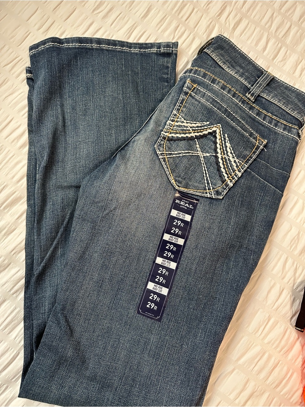 Ariat Medium Blue Bootcut Jeans with Embroidered Pockets